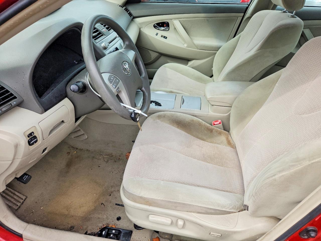 2011 TOYOTA CAMRY