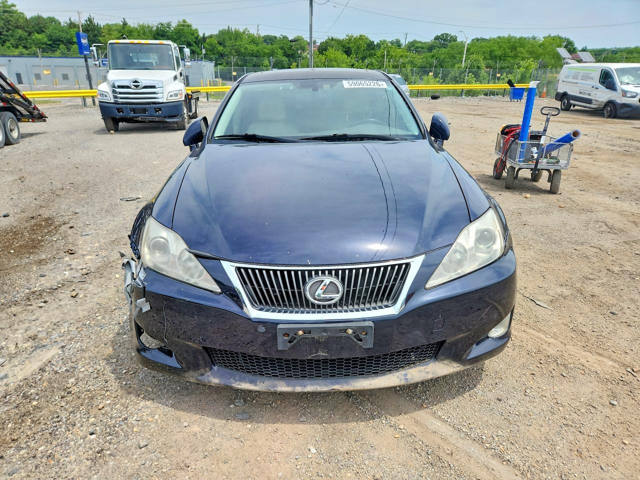 2010 LEXUS IS 250