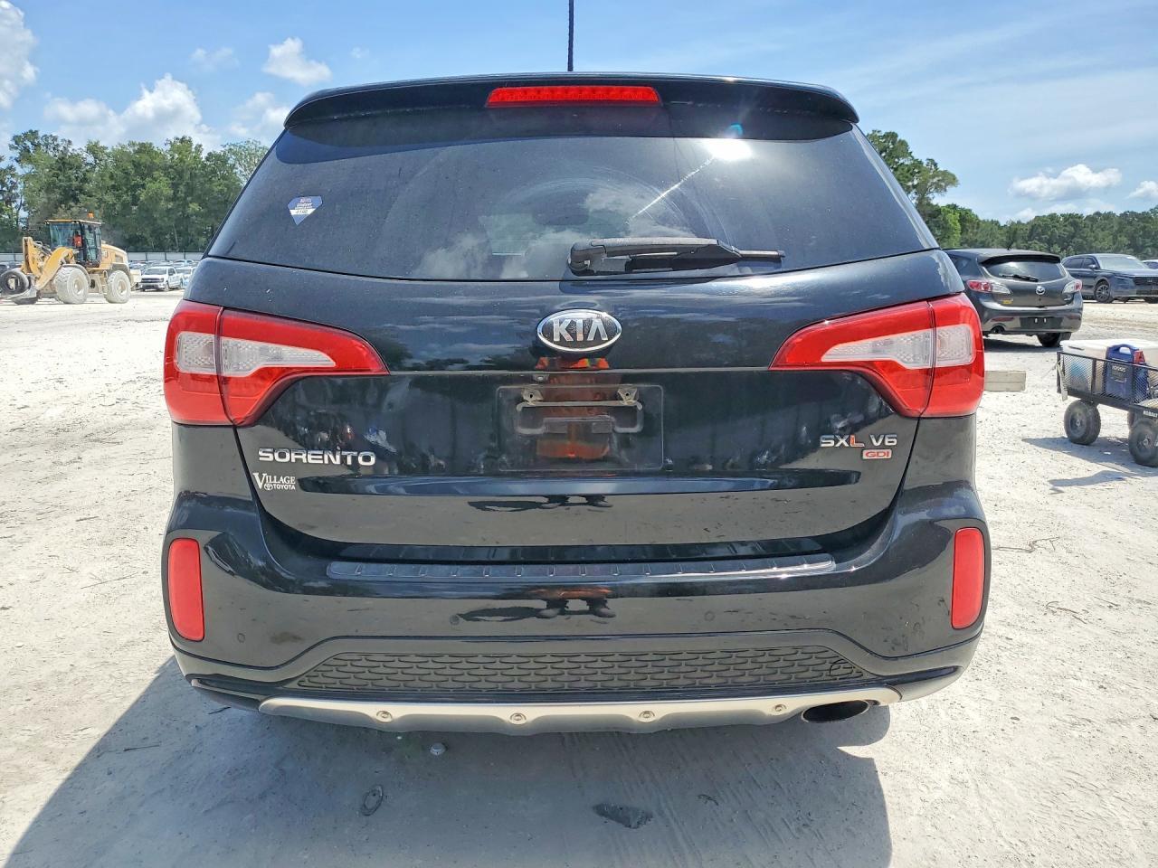 2014 KIA SORENTO