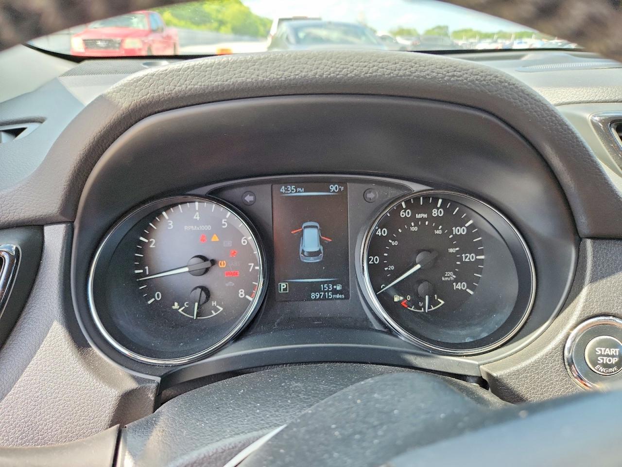2017 NISSAN ROGUE