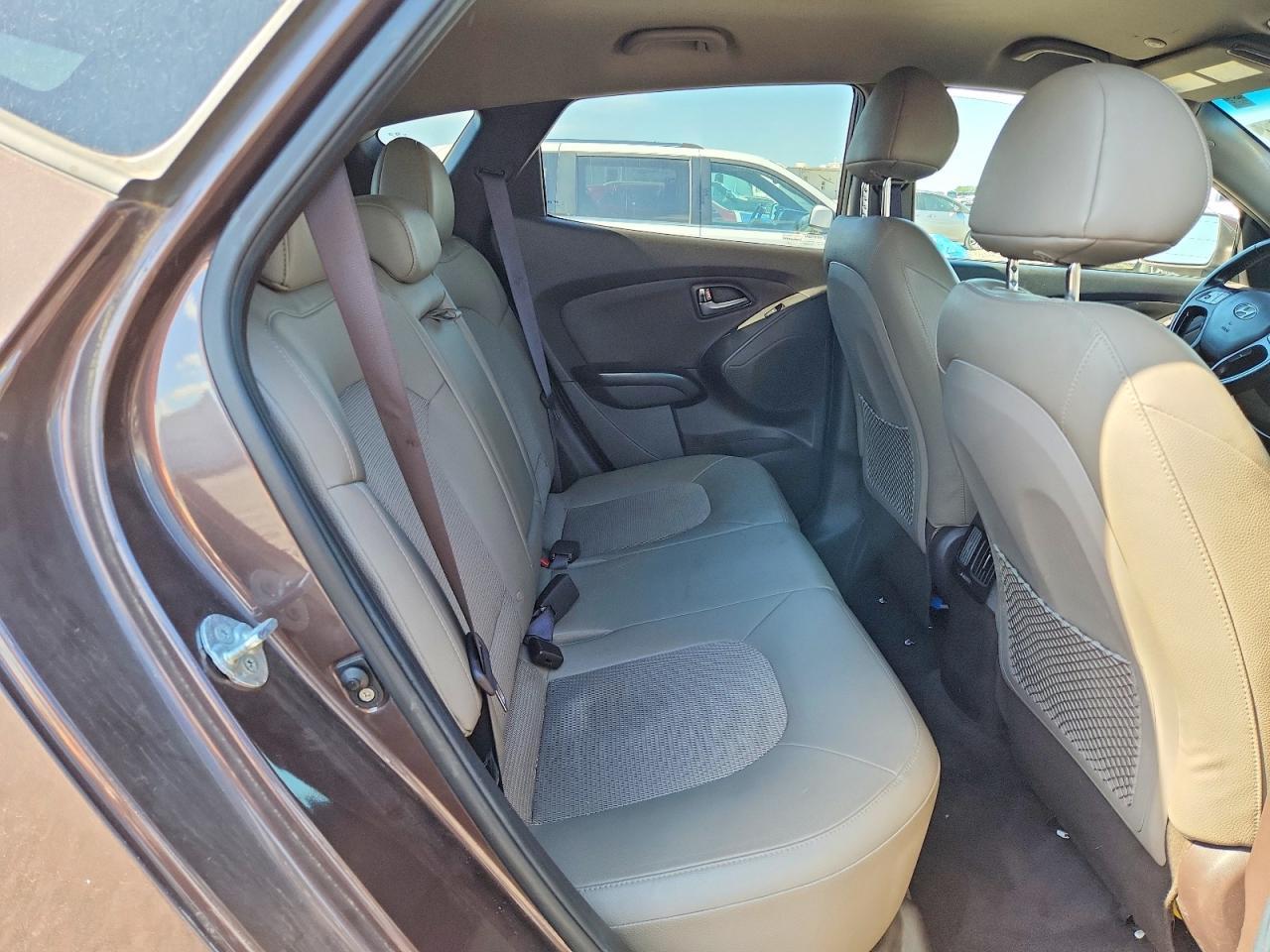 2014 HYUNDAI TUCSON