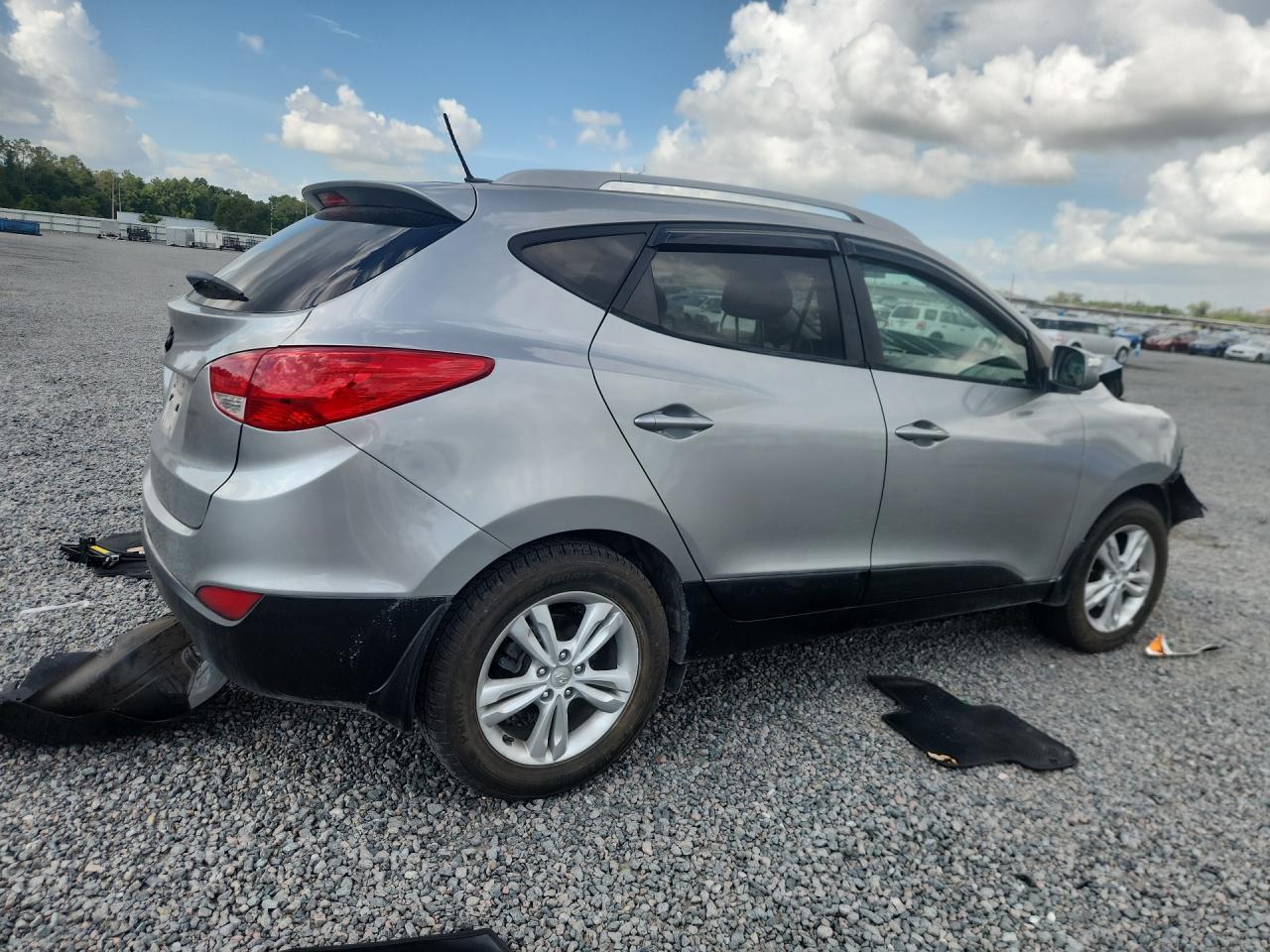 2013 HYUNDAI TUCSON