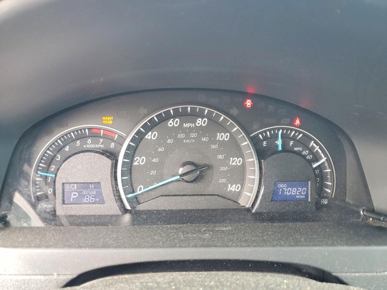 2012 TOYOTA CAMRY