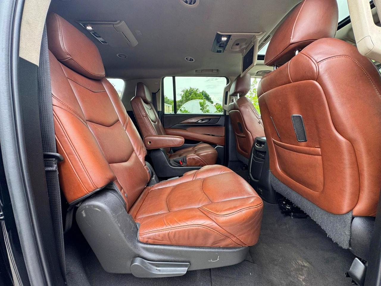 2019 CADILLAC Escalade ESV