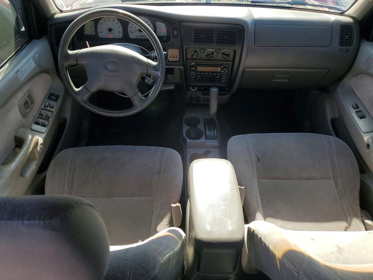 2002 TOYOTA TACOMA