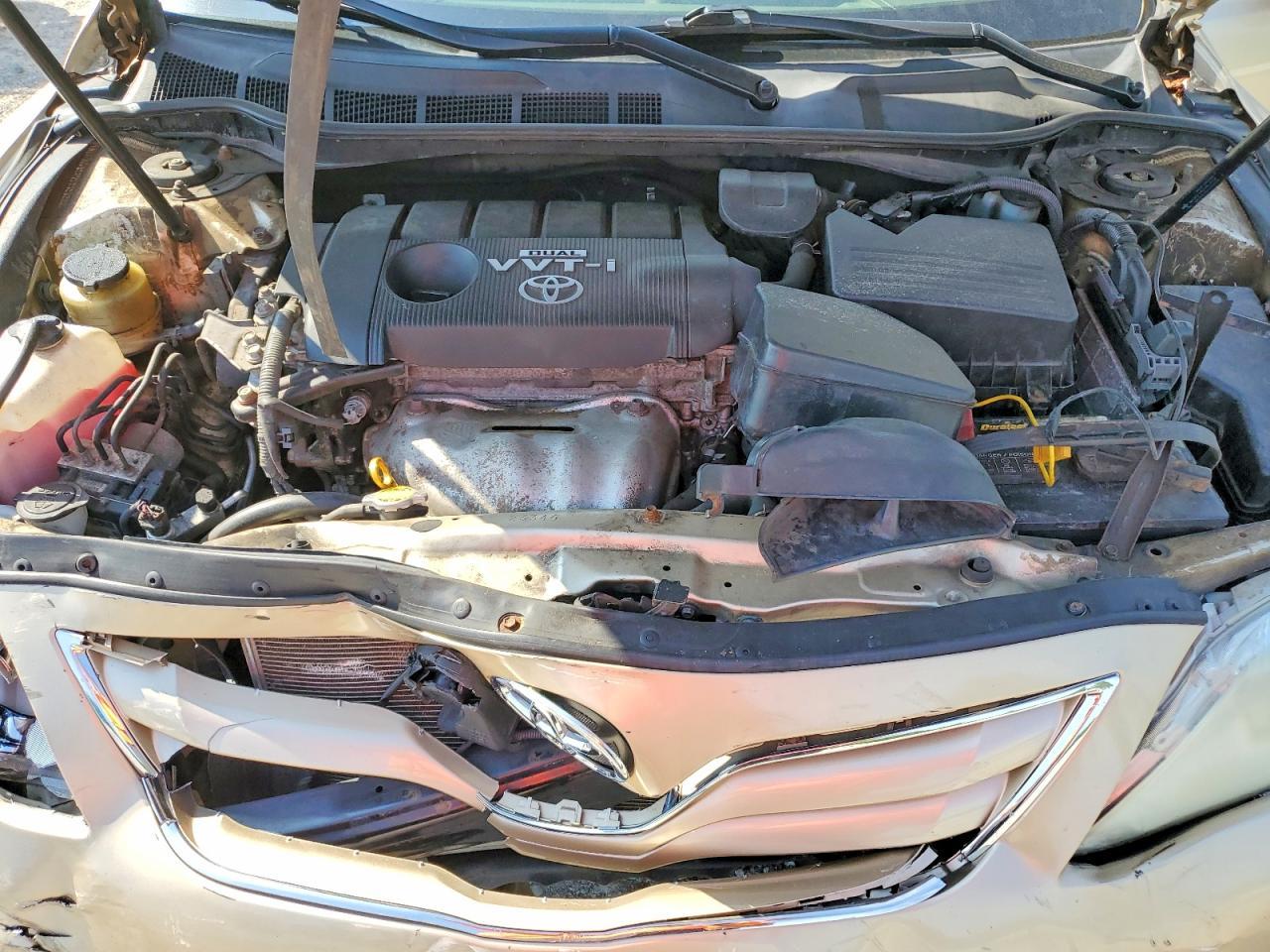 2010 TOYOTA CAMRY