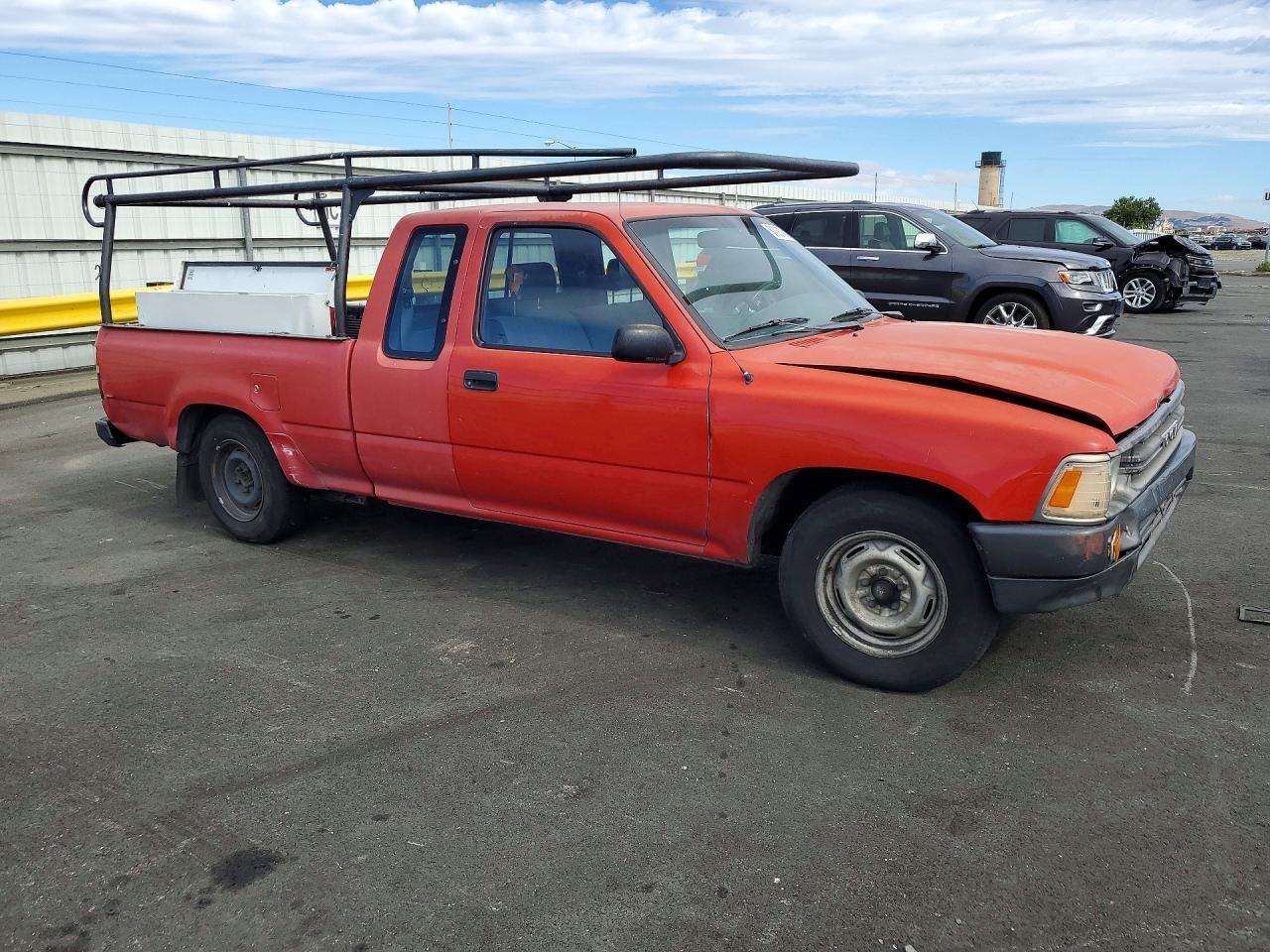 1989 TOYOTA Pickup