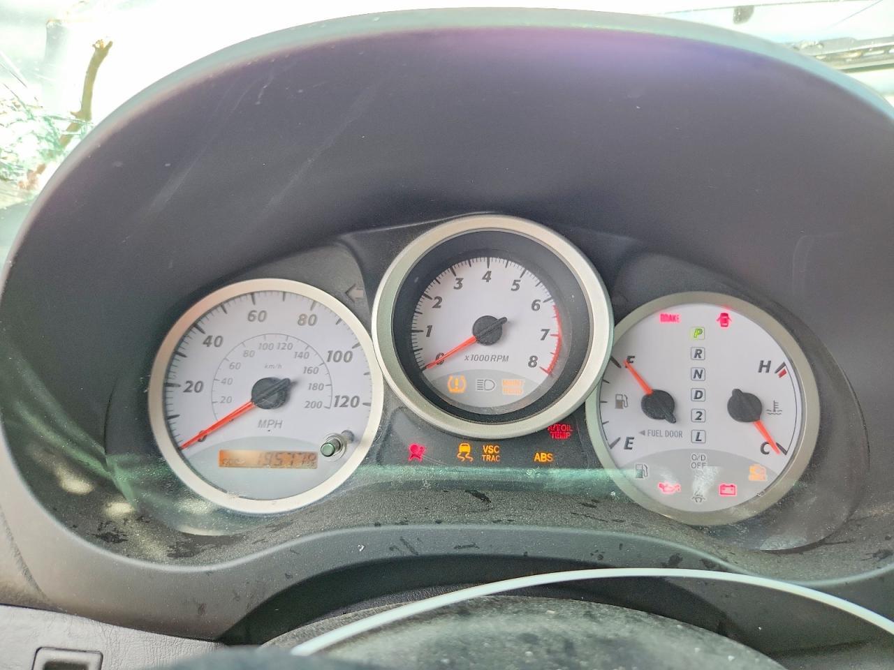 2005 TOYOTA RAV4