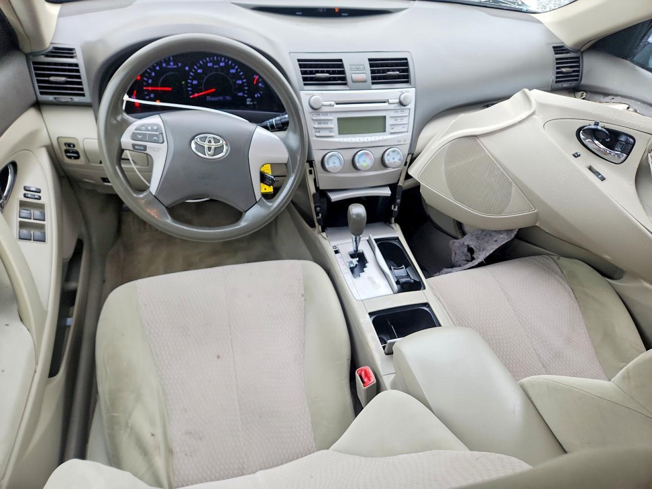 2010 TOYOTA CAMRY