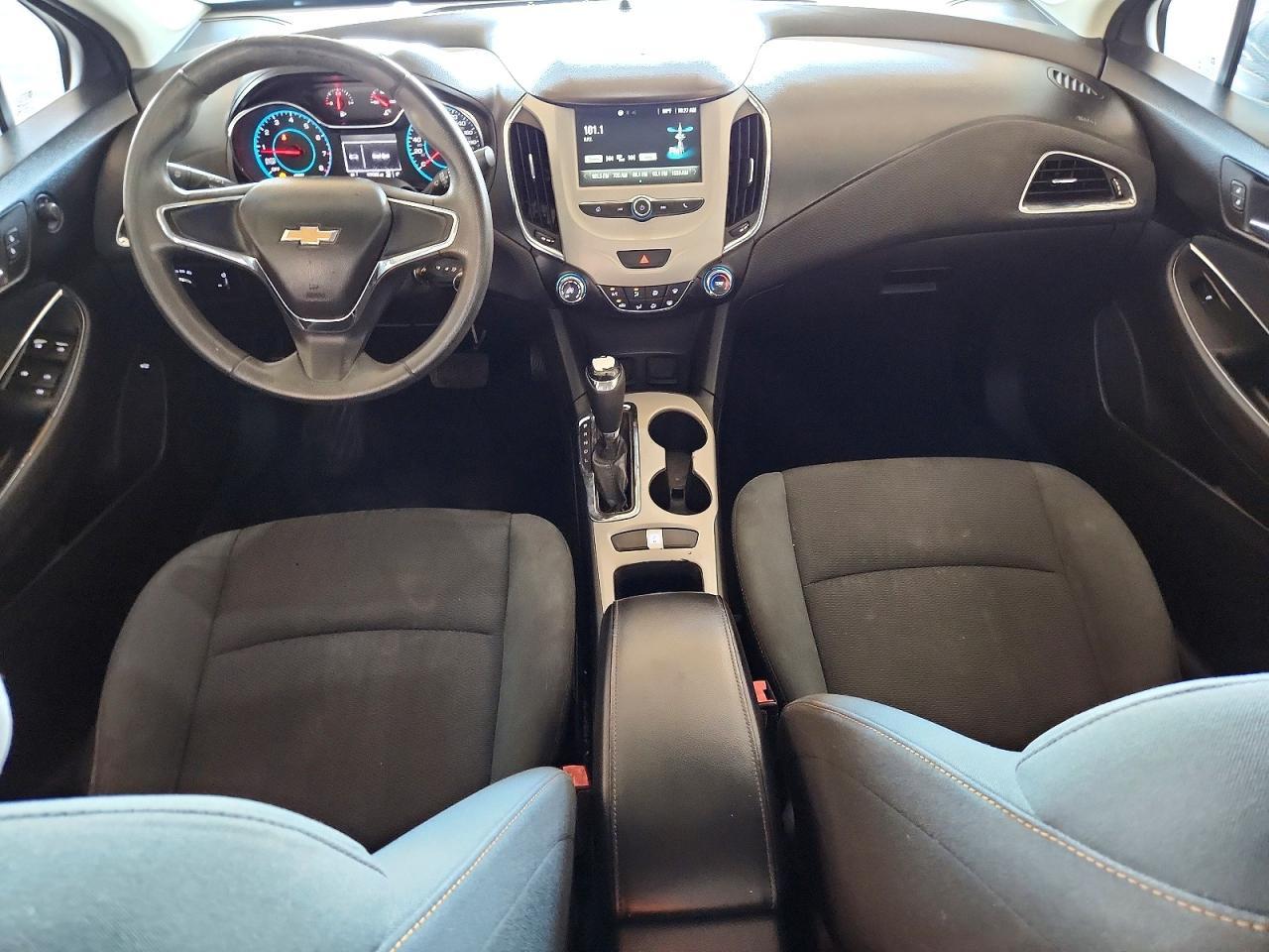 2016 CHEVROLET CRUZE