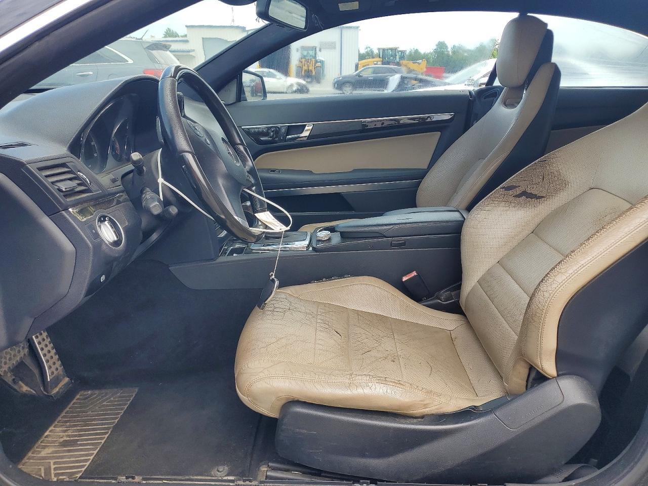 2011 MERCEDES-BENZ E-Class