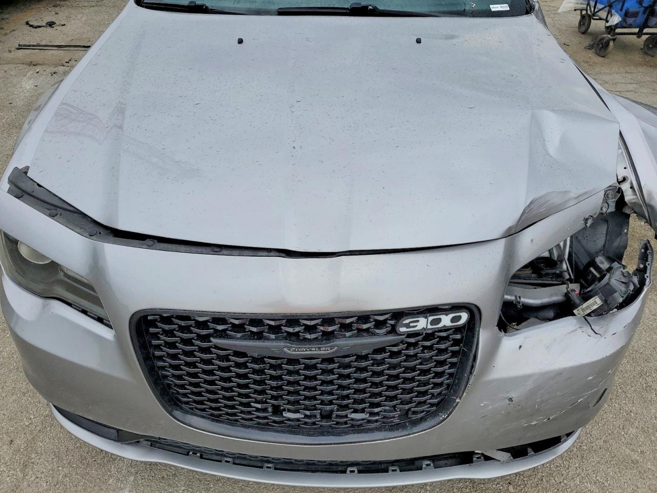 2015 CHRYSLER 300