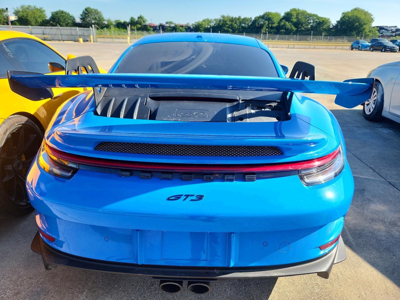 2022 PORSCHE 911