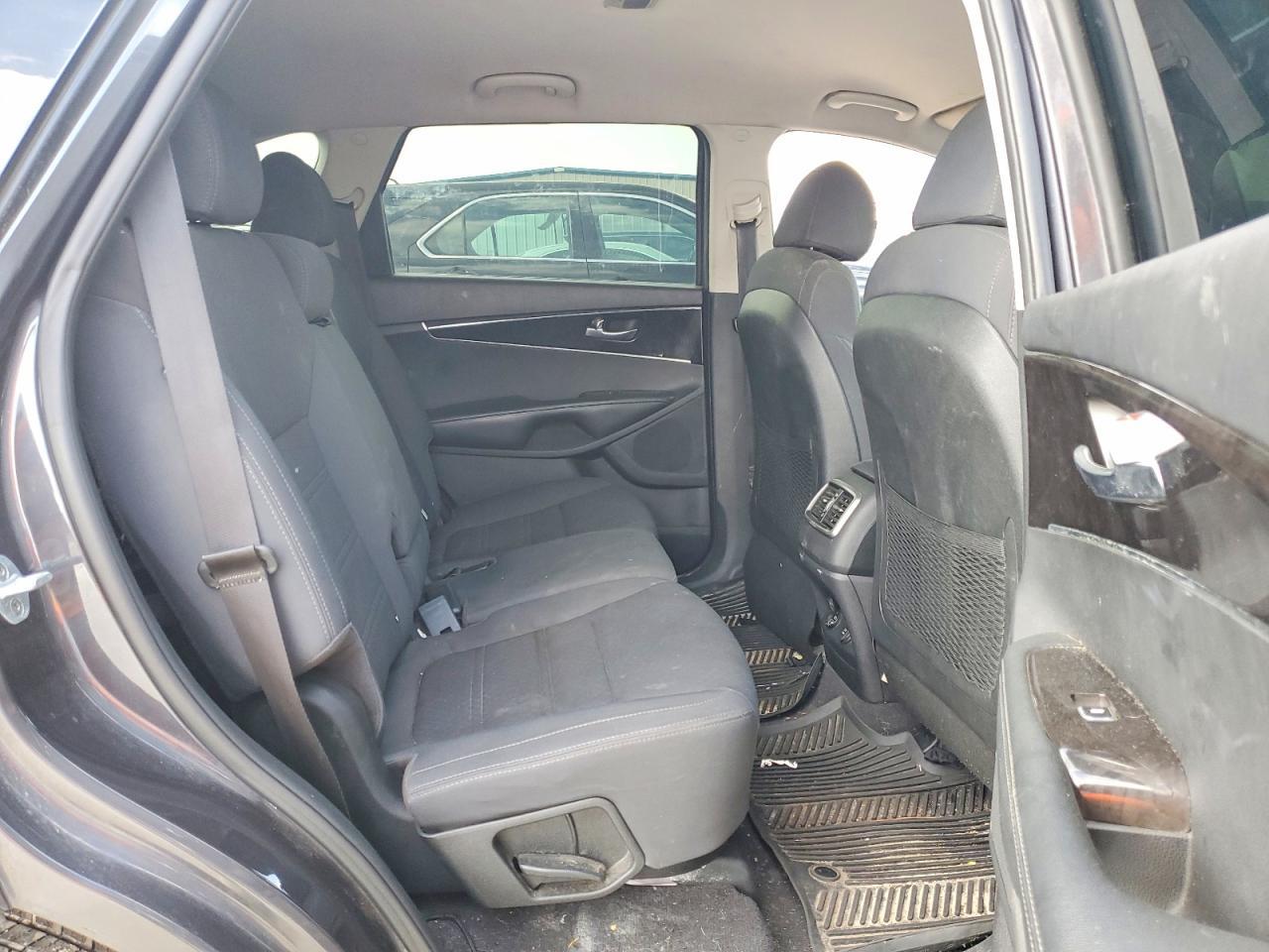 2018 KIA SORENTO