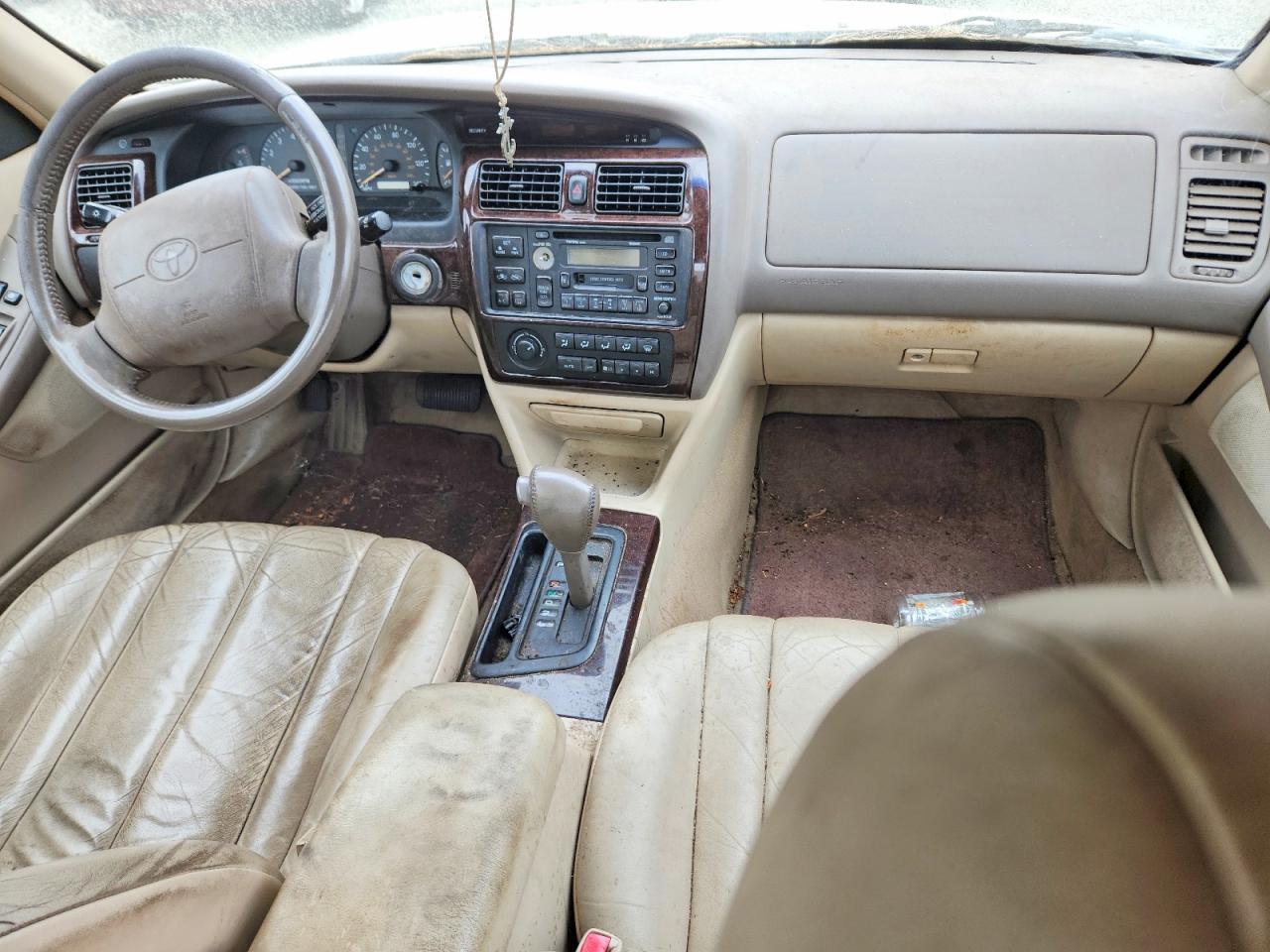 1999 TOYOTA Avalon