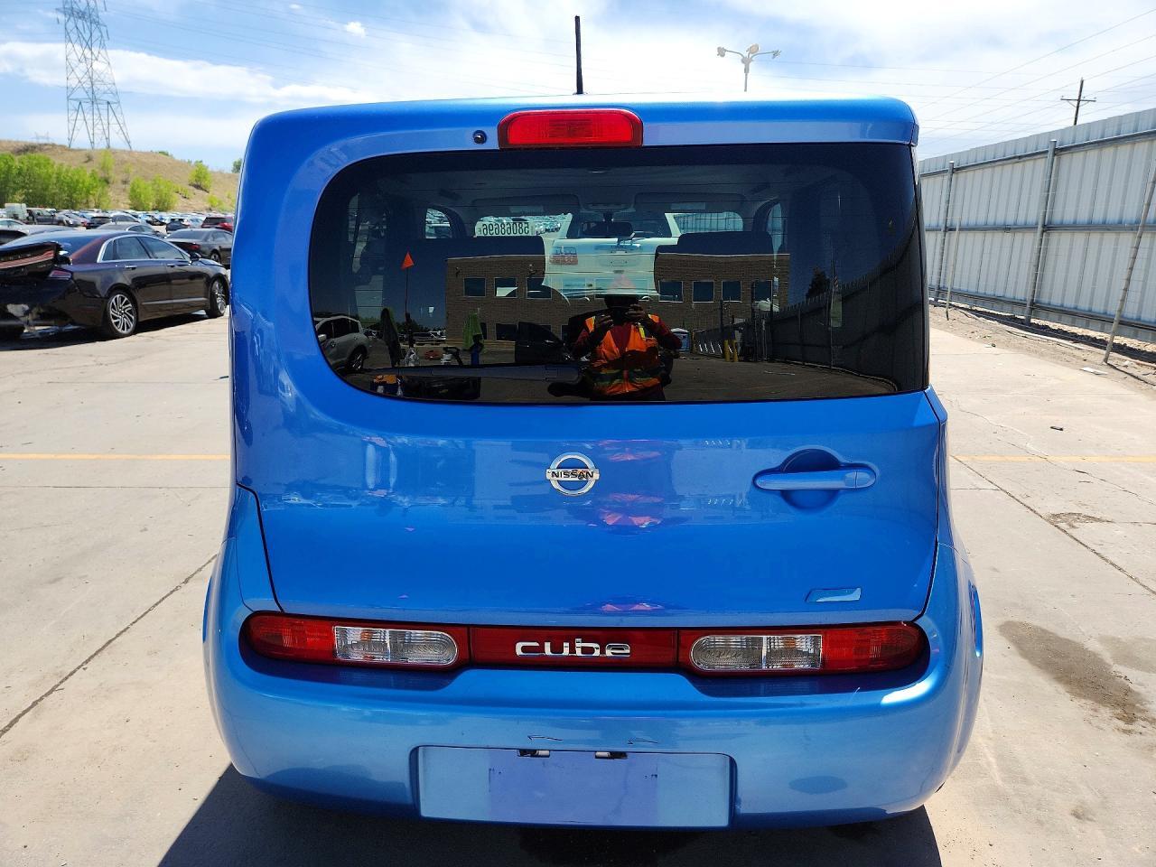 2014 NISSAN CUBE