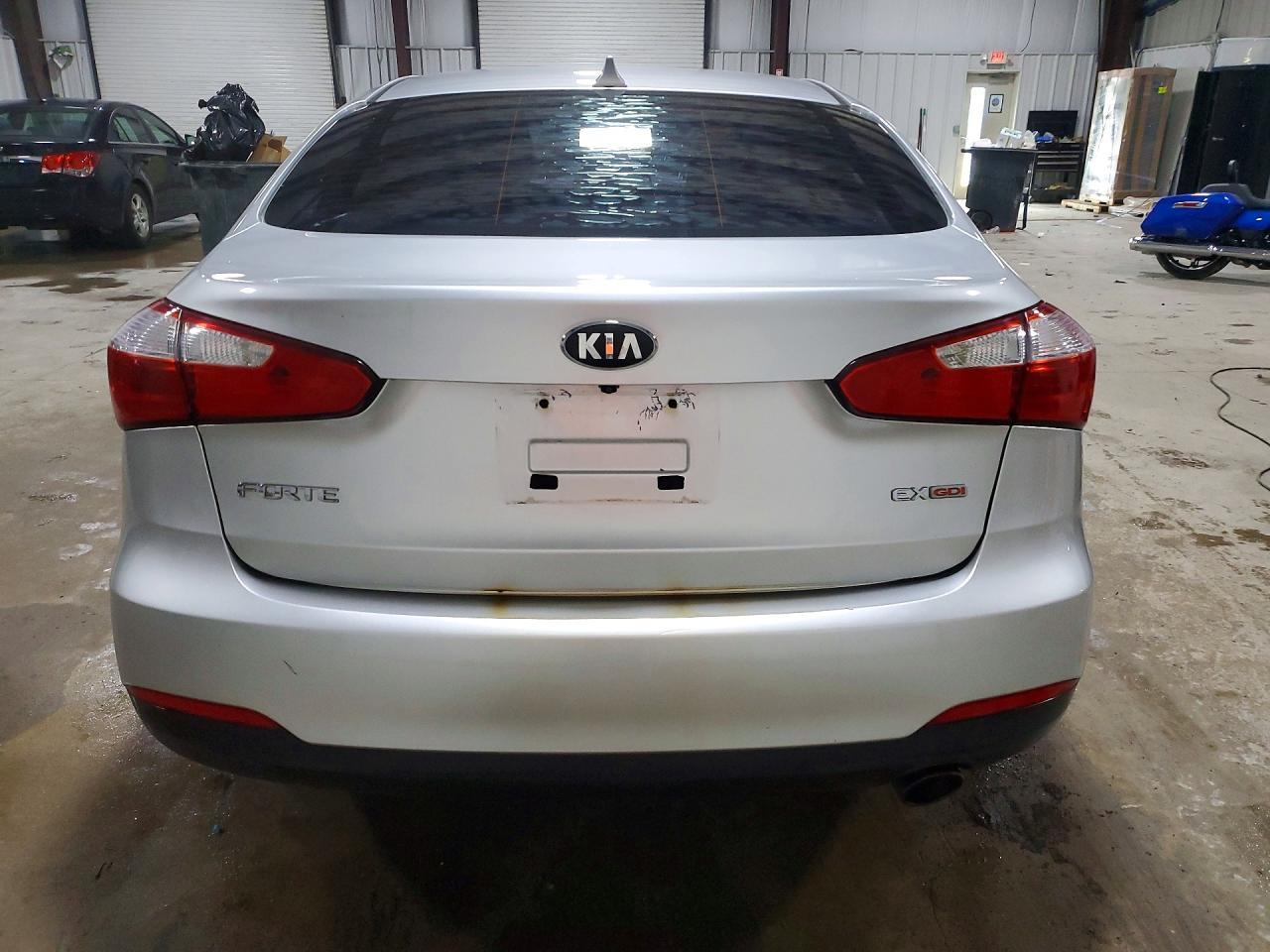 2014 KIA FORTE