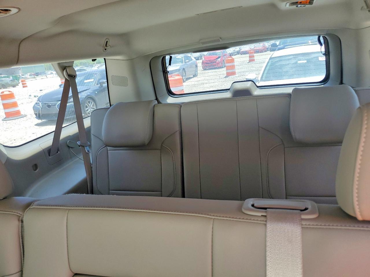 2015 CHEVROLET Suburban