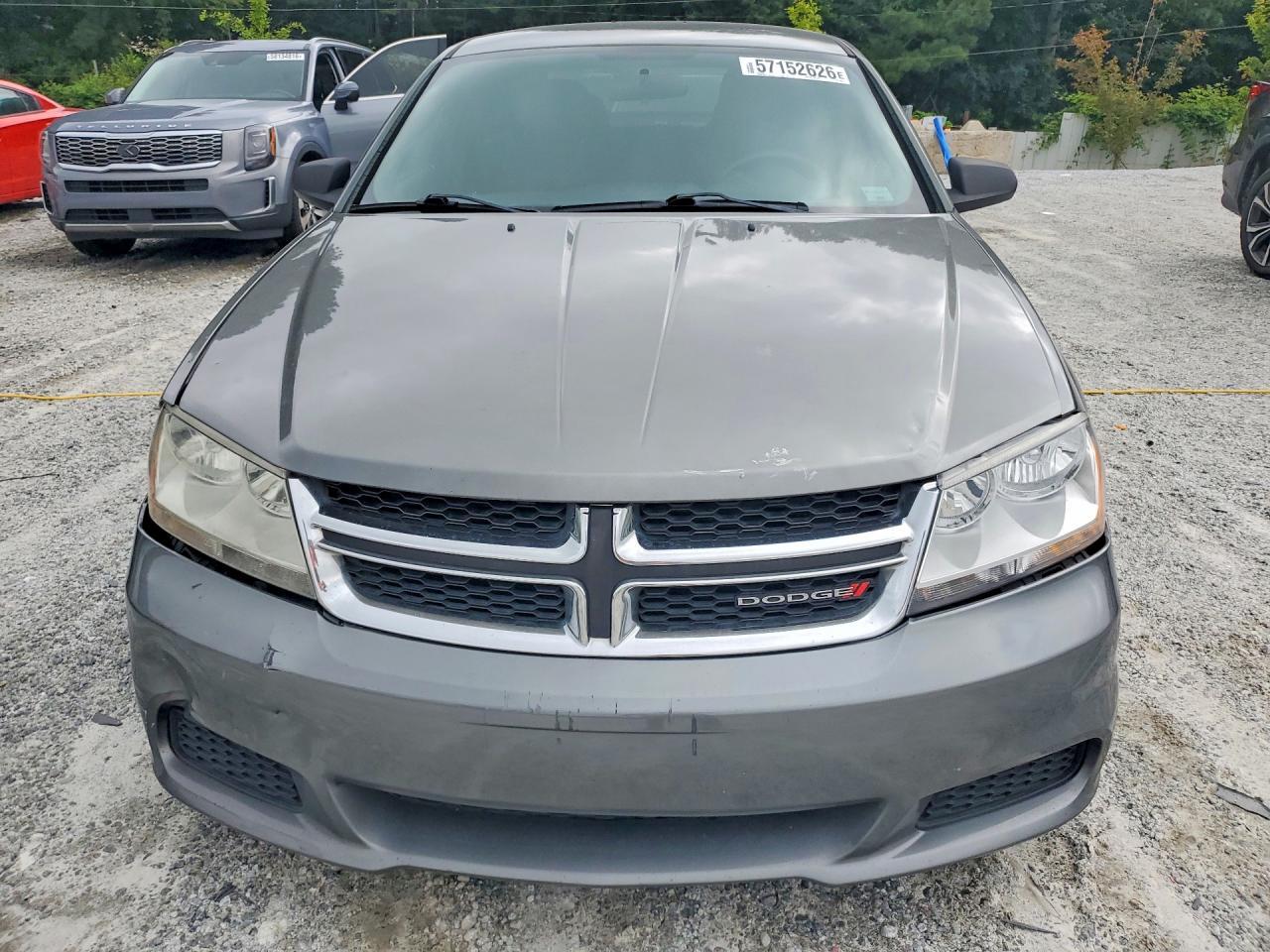 2012 DODGE Avenger