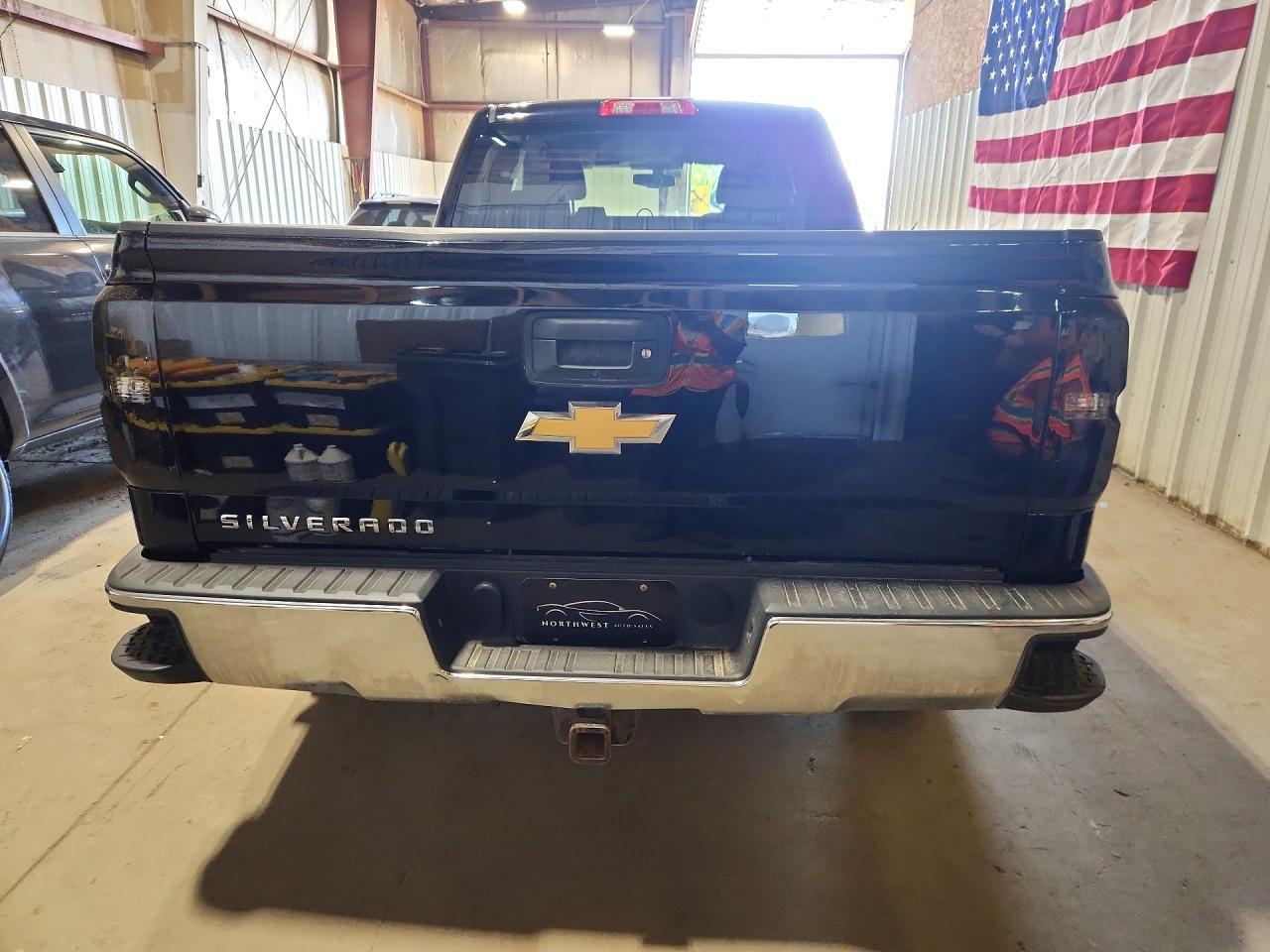 2017 CHEVROLET Silverado