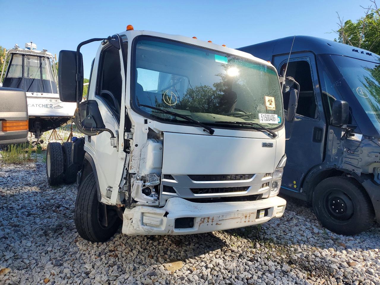 2024 ISUZU NRR
