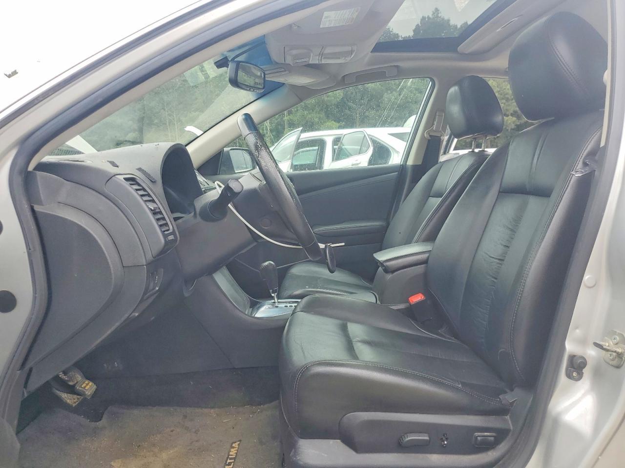 2011 NISSAN ALTIMA