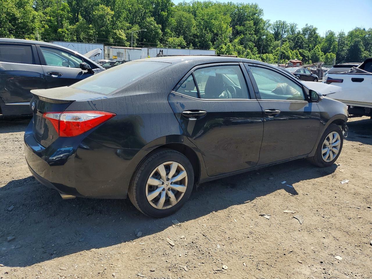 2015 TOYOTA COROLLA