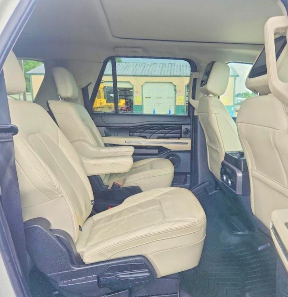 2021 FORD Expedition