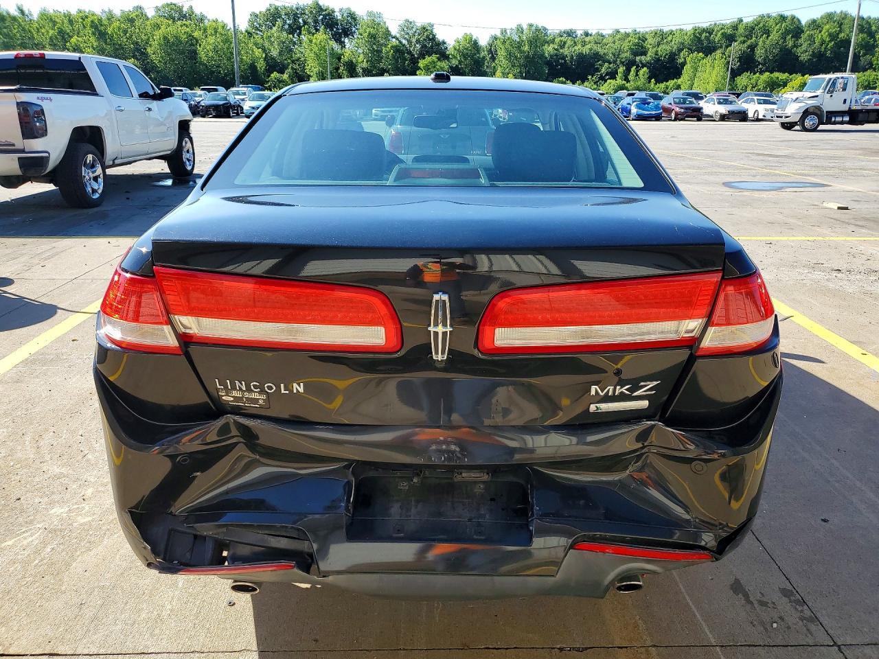 2011 LINCOLN MKZ