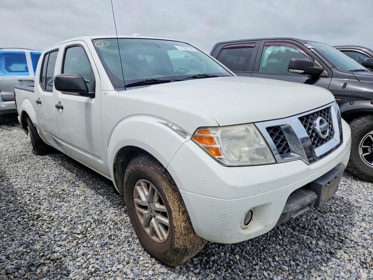2016 NISSAN Frontier