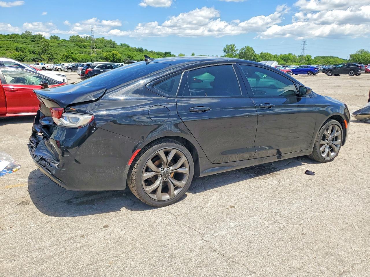 2016 CHRYSLER 200