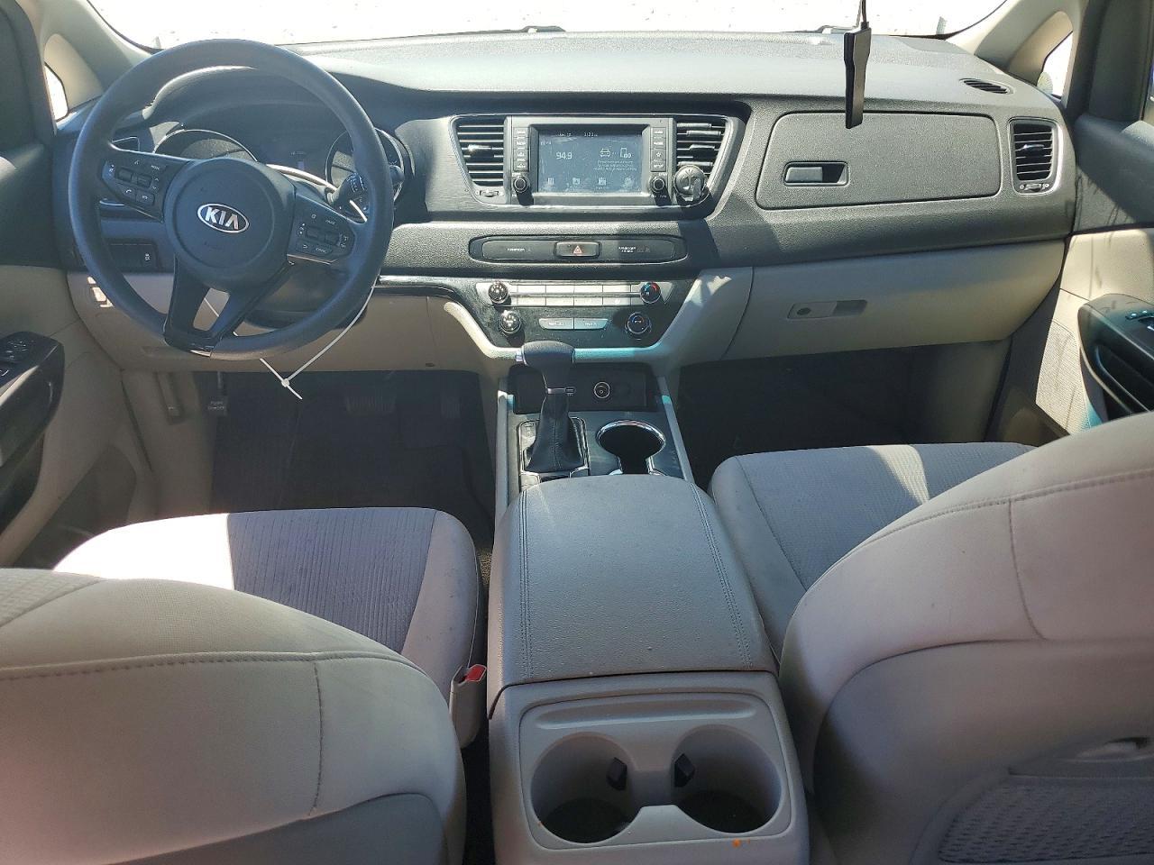 2020 KIA SEDONA