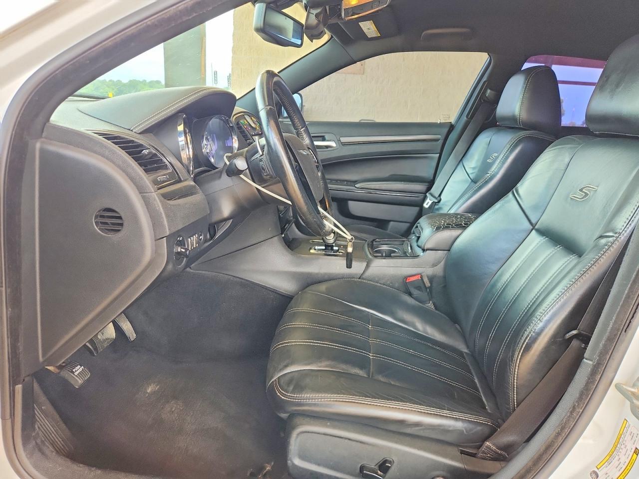 2013 CHRYSLER 300