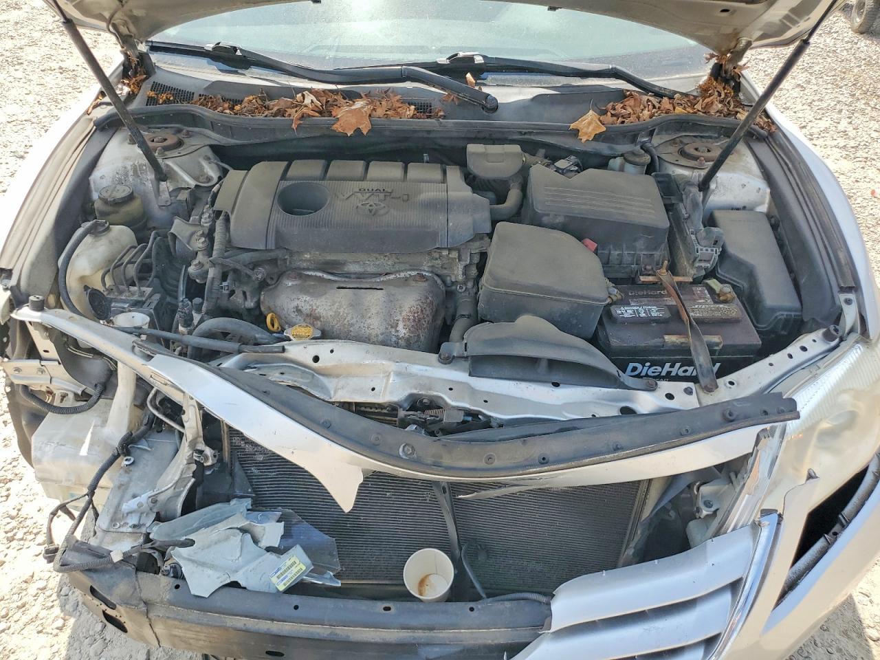 2011 TOYOTA CAMRY