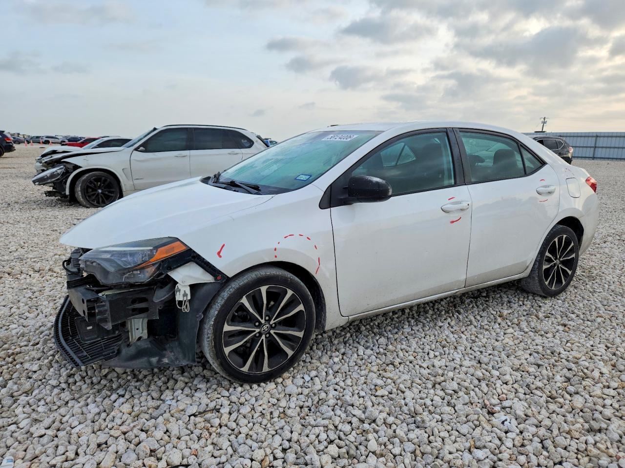 2017 TOYOTA COROLLA