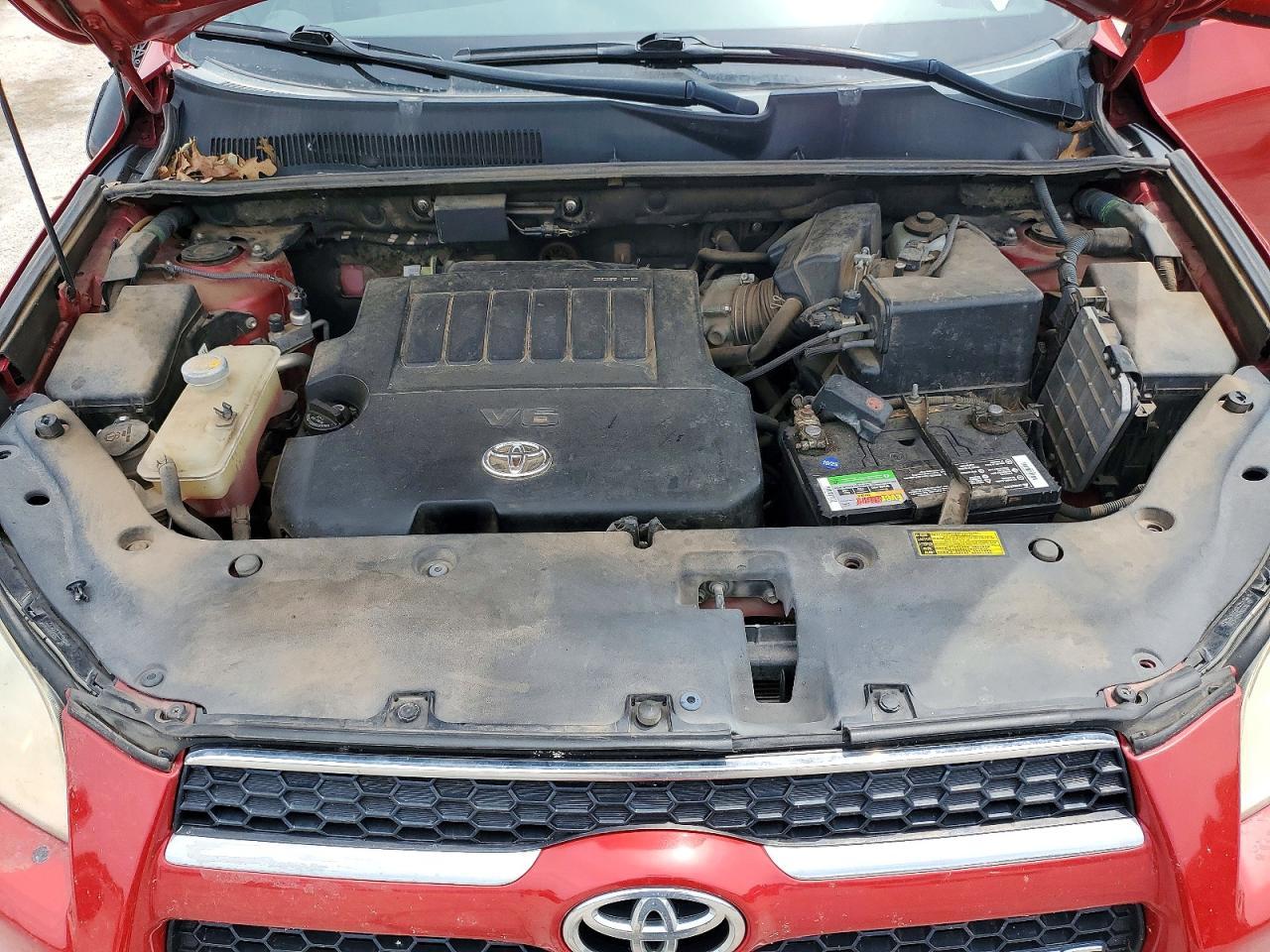 2011 TOYOTA RAV4