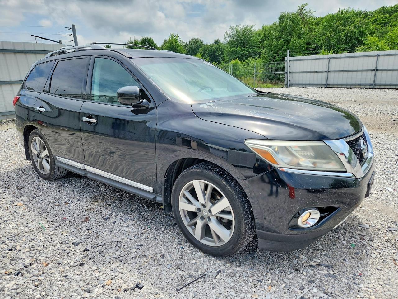 2013 NISSAN PATHFINDER