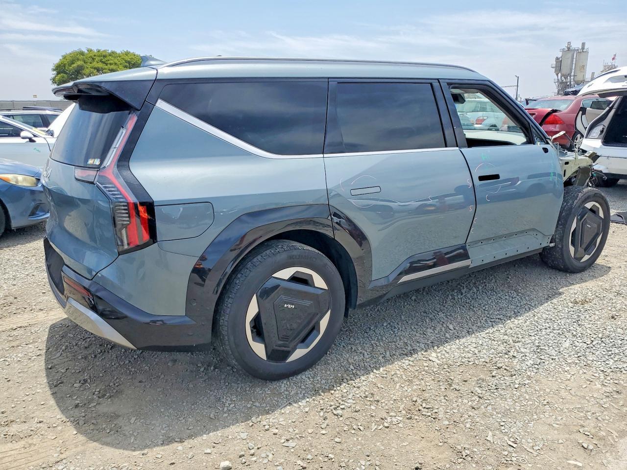 2024 KIA EV9