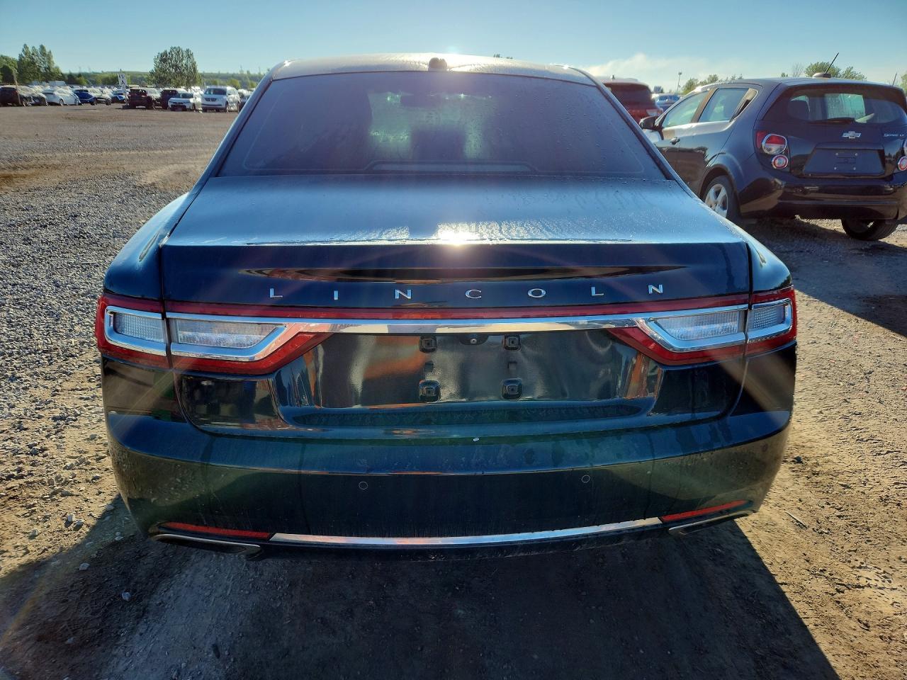 2017 LINCOLN Continental