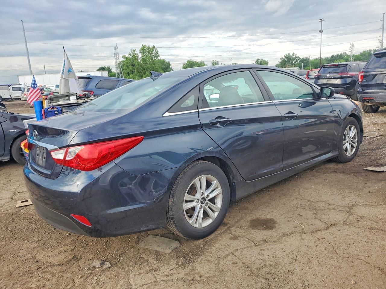 2014 HYUNDAI SONATA