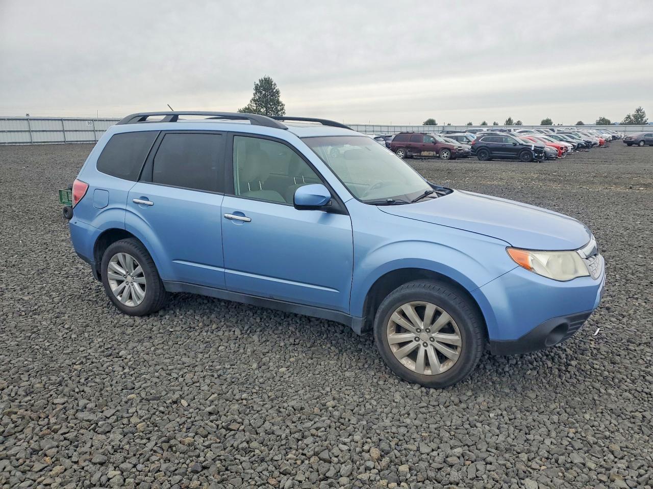 2011 SUBARU FORESTER