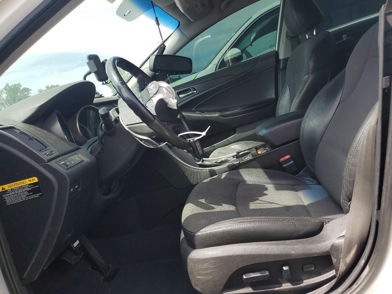 2013 HYUNDAI SONATA