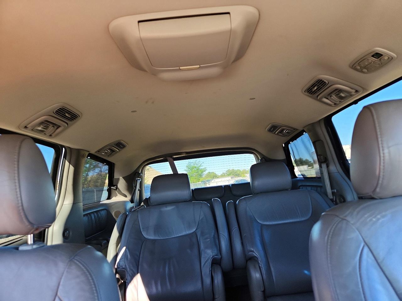 2005 TOYOTA SIENNA