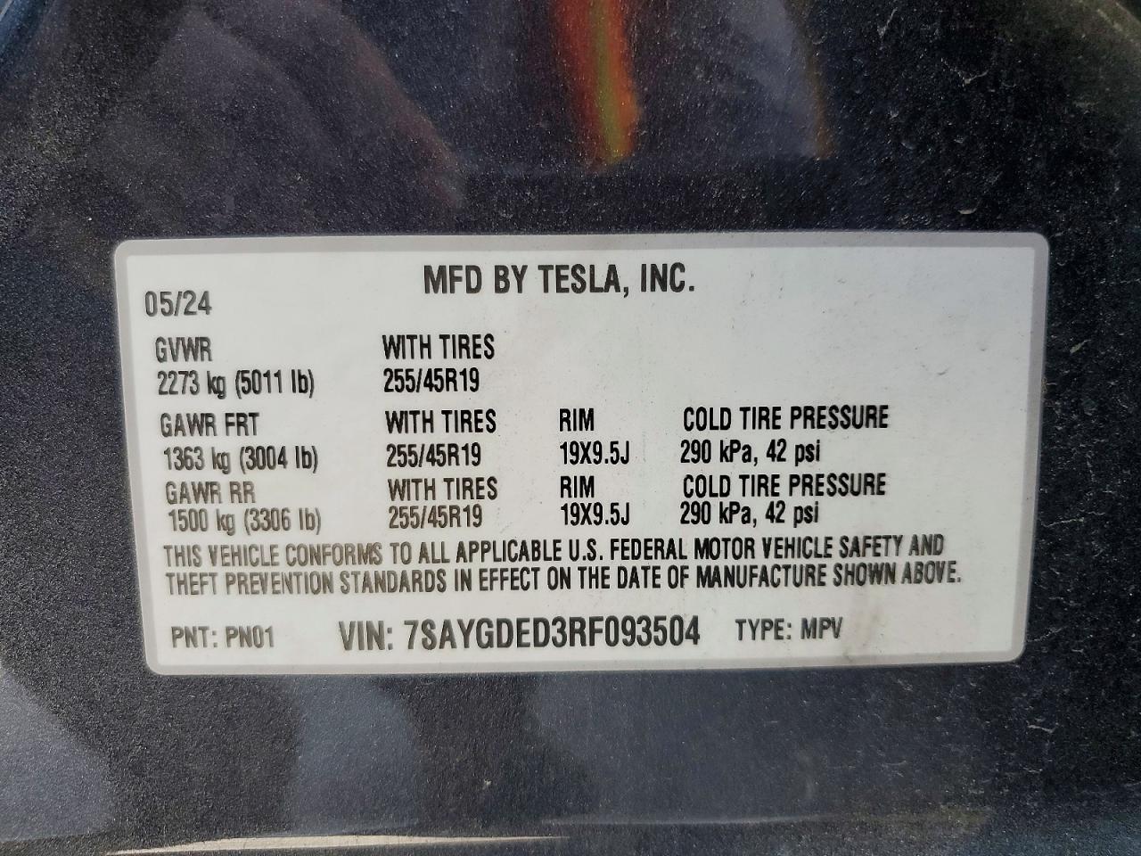 2024 TESLA MODEL Y