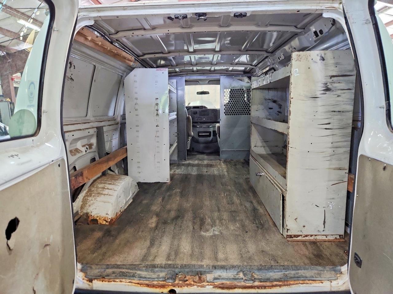 2009 FORD ECONOLINE