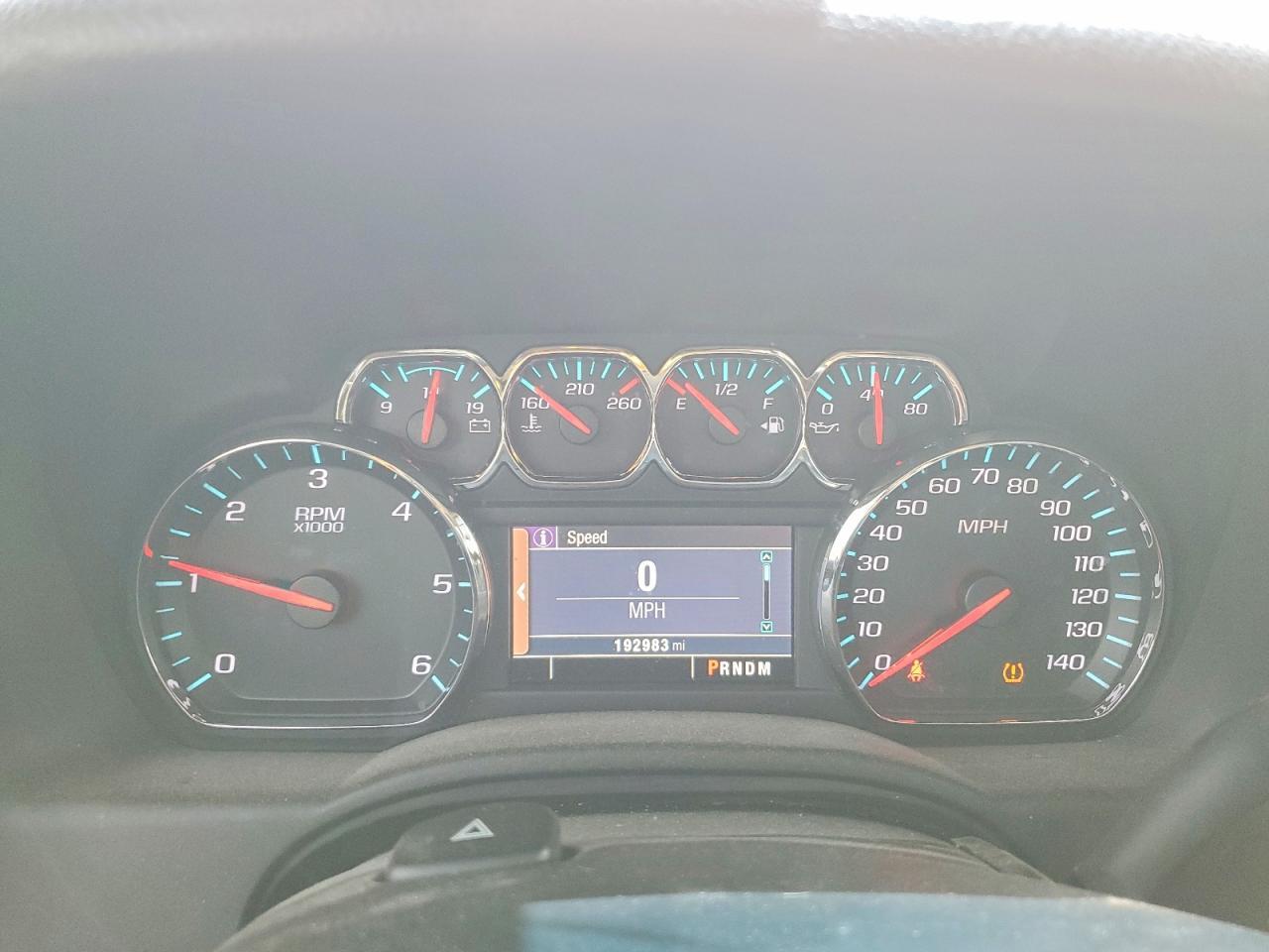2015 CHEVROLET Suburban