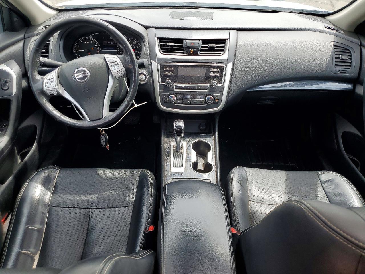 2017 NISSAN ALTIMA