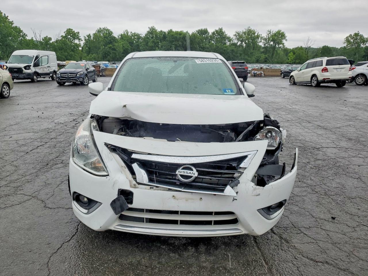 2018 NISSAN VERSA