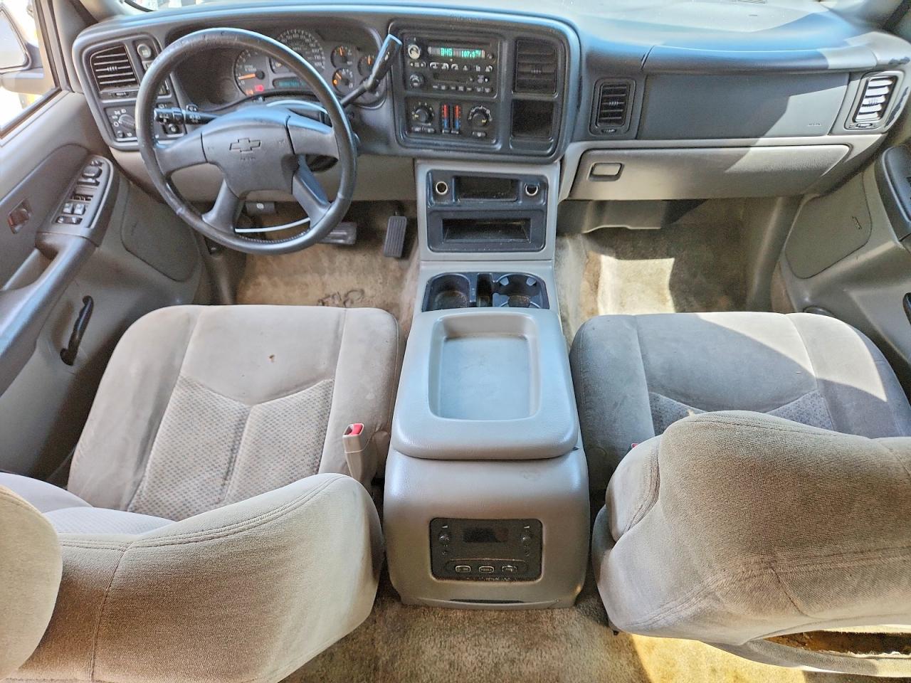 2003 CHEVROLET Tahoe