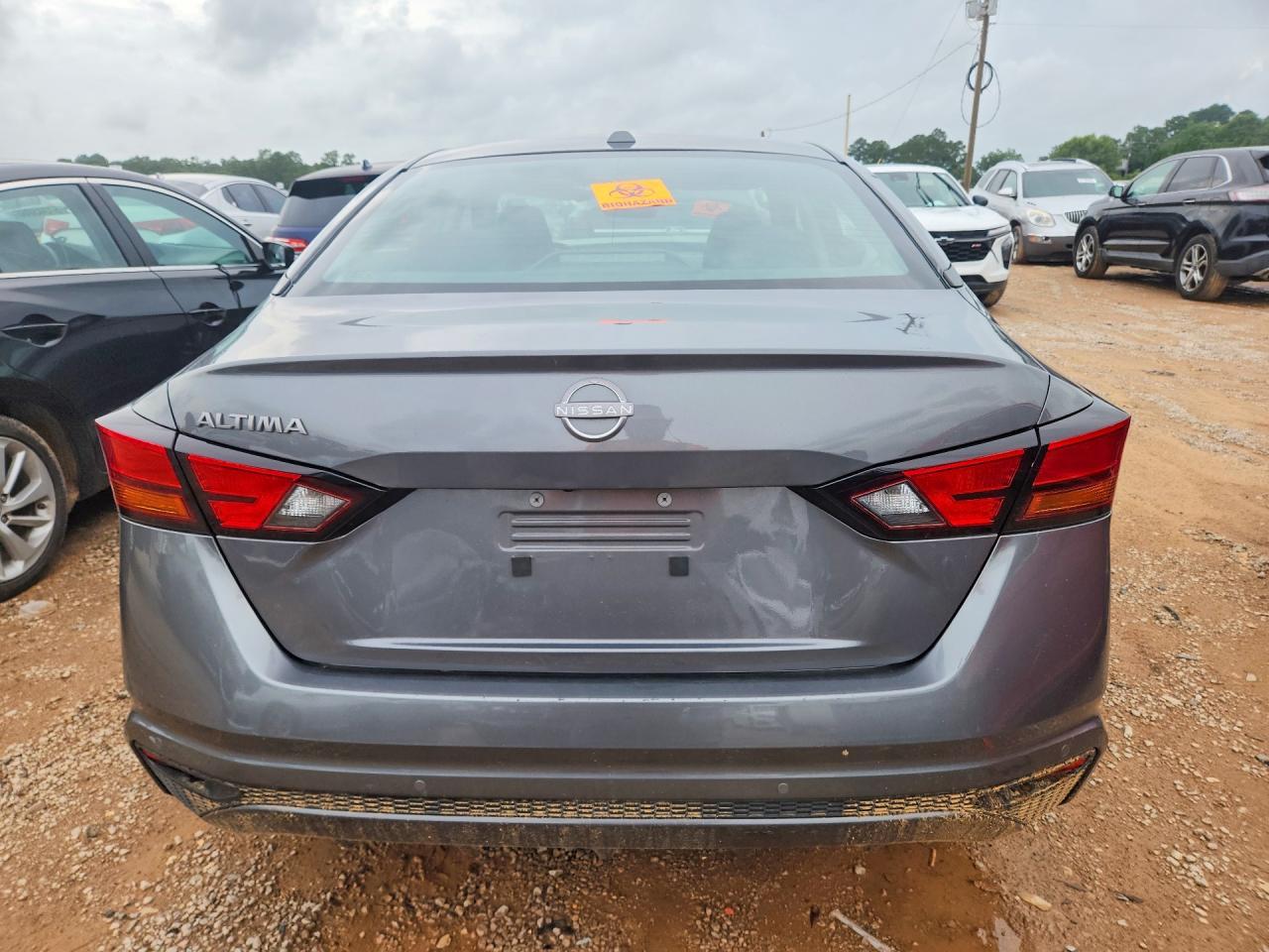 2025 NISSAN ALTIMA